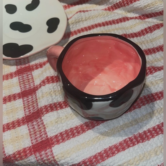 Cow Print Ceramic Mug and Saucer Set | Cute Novelty 🖤🤍🩷🐮☕️ - Picture 4 of 11